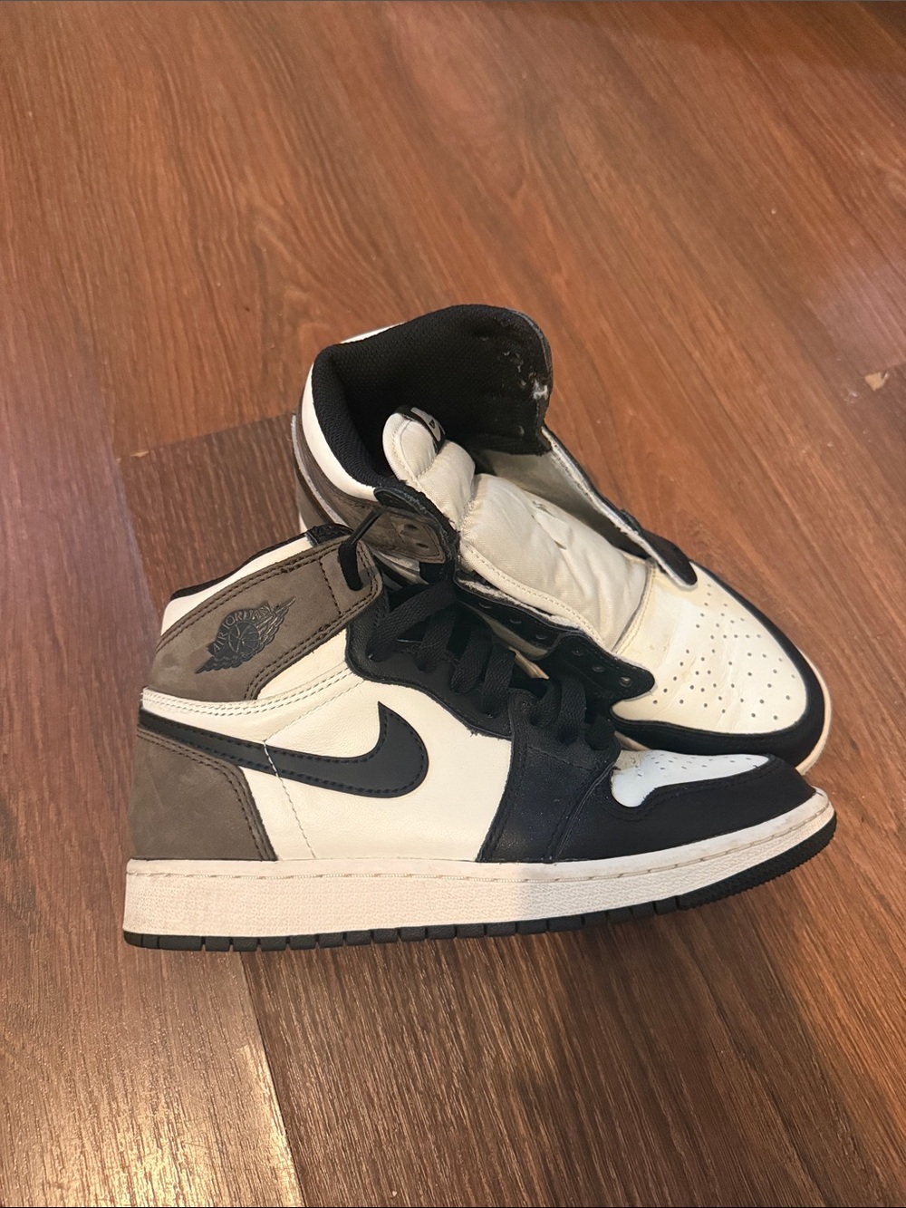 Nike Air Jordan 1 Mid - White & Black with Taupe Panels
